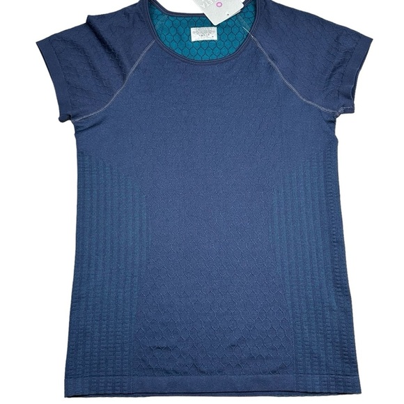 Athleta Seamless Sequence Tee Navy Athletic Stretch Women’s Medium New With Tags - Picture 1 of 6